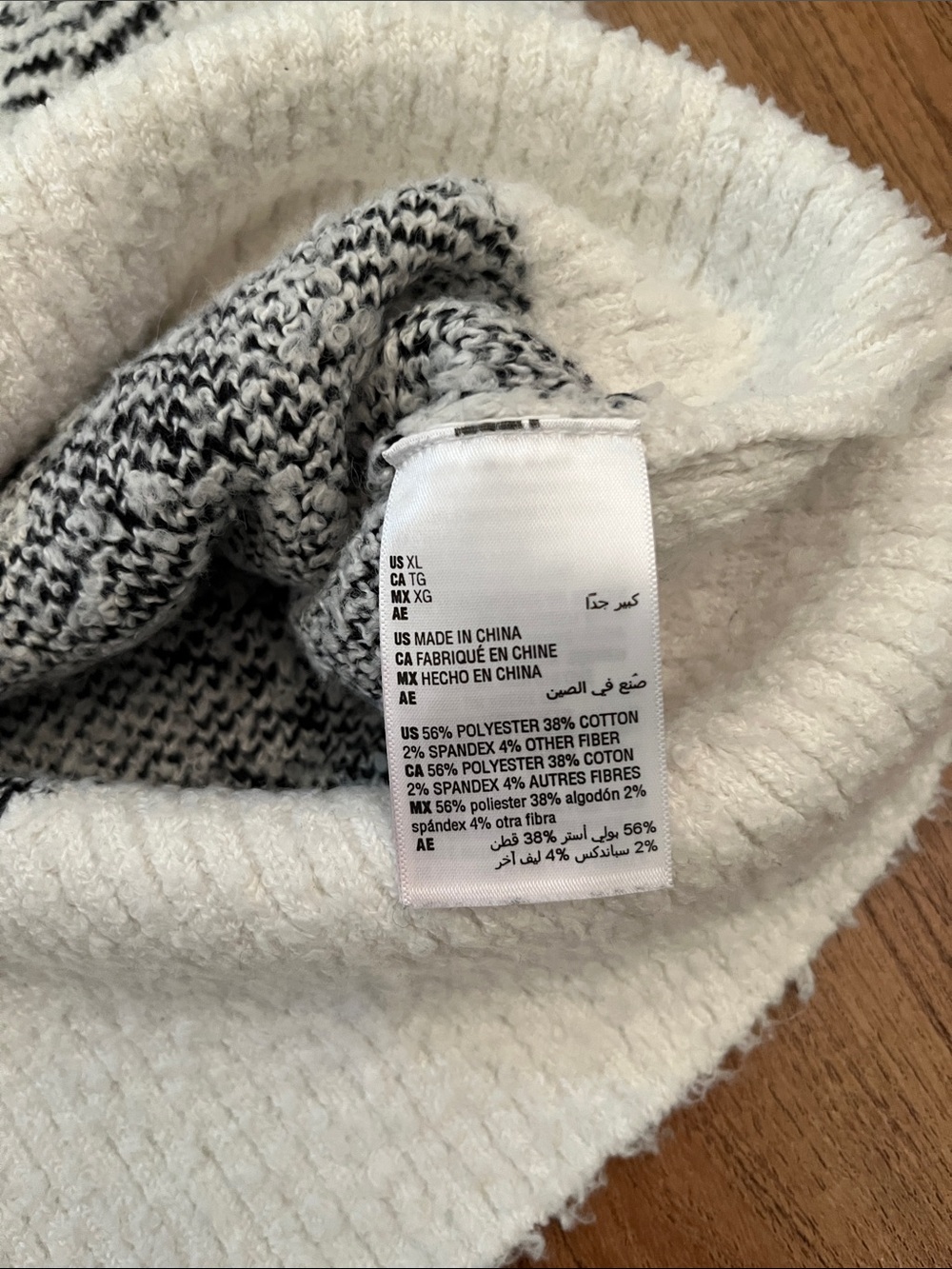 On 34th Plaid Crewneck Sweater - Picture 6 of 7